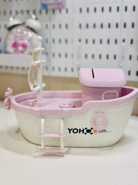 🎀 Ship Shaped piggy bank with lock and key