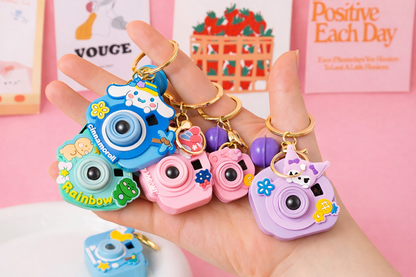 🌸Kawaii Mini Camera Keychains With Mini Projector