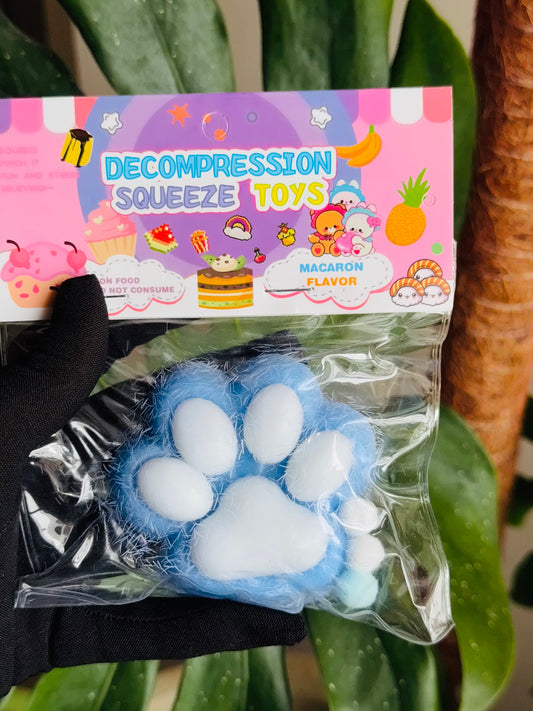 🎀 Paw Squishy Toy