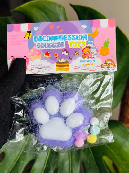🎀 Paw Squishy Toy