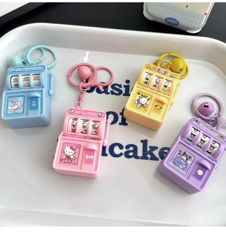🎀 Mini Slot Machine Keychain