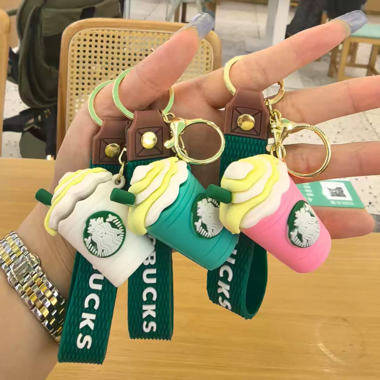 🎀 Starbucks Coffee Cup Keychain